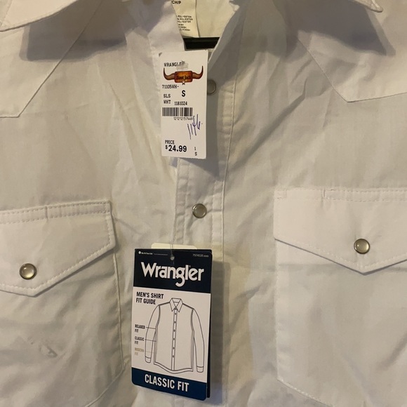 Wrangler pearl snap button up (size S) - Picture 2 of 2